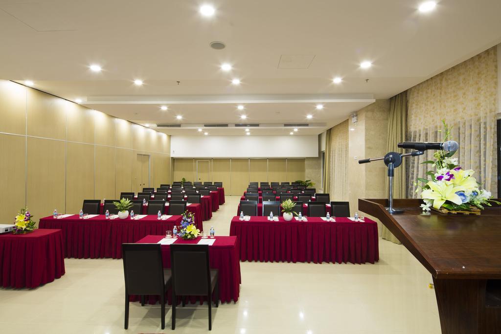 Dendro Gold Hotel Nha Trang Esterno foto