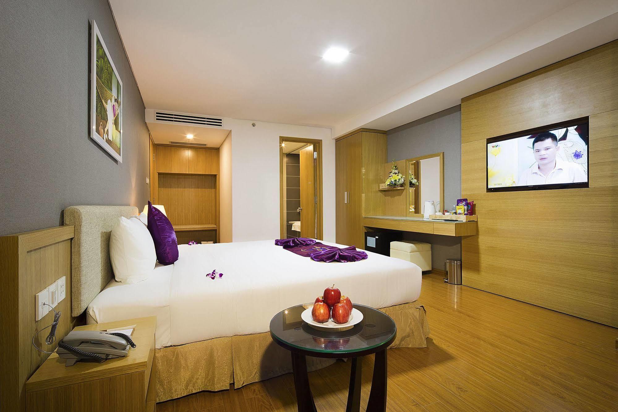 Dendro Gold Hotel Nha Trang Esterno foto