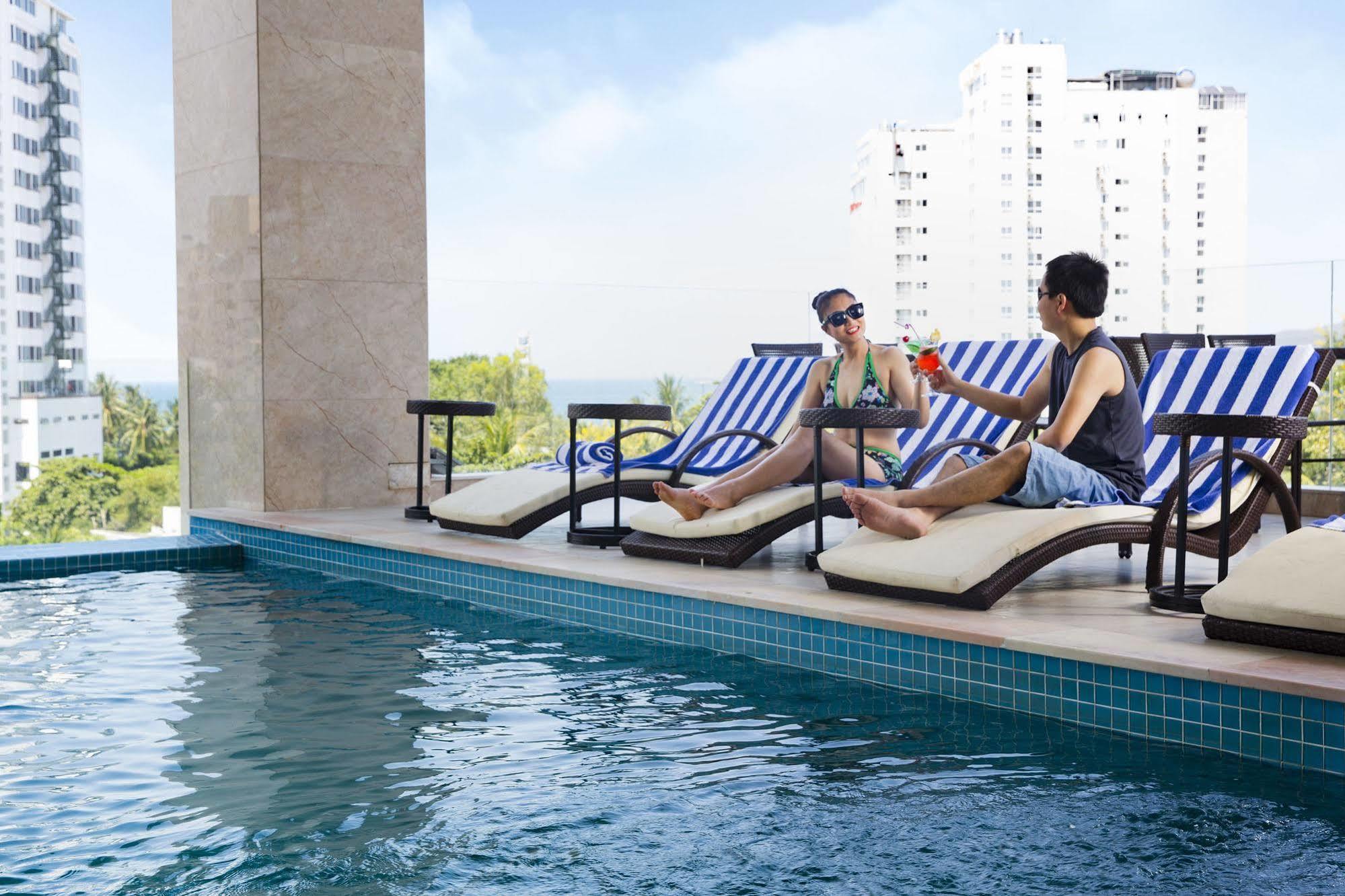 Dendro Gold Hotel Nha Trang Esterno foto
